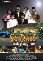Nah kali ini, sinetron yang dibintangi dan disutradarai oleh rano karno ini kembali akan muncul dalam sebuah film yang berjudul si doel the movie.buat kamu para penggemar cerita yang satu ini, pastinya sudah tidak sabar lagi akan kemunculan film ini. Si Doel Anak Pinggiran Lanjutan Kisah Lama
