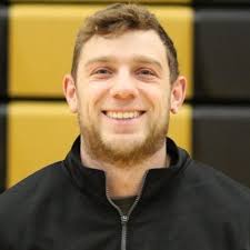 CADEN WOLFE! He does it again! He breaks the Freshman and Fresh/Soph 800  record with a time of 1:59.93. Previous Fresh/soph record of 2:00.84 held  by legend Matt Withrow @BoltsTrack