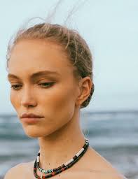 Advertising — Ana G de V