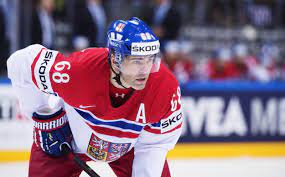Jaromír jágr cap hit, salary, contracts, contract history, earnings, aav, free agent status. Ice Hockey Legend Jaromir Jagr Celebrates His 49th Birthday Graduation At The Age Of 30 But 766 Goals Scored At Nhl Luxury Prague Life