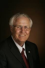 Ernest Mclendon's Instagram, Twitter & Facebook