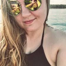 Abigail Feeney (abisue1994)