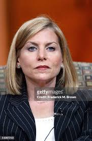 920 Dawn Ostroff Photos & High Res Pictures