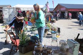 345 s van buren st, shipshewana, in 46565. Pin On Shipshewana Flea Market