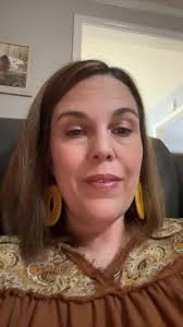 Weekly dose of cheer is back! Chatting with Tiffany of @tjazelle jewelry!!