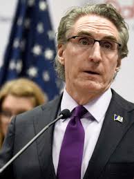 North Dakota governor changes tack and issues mask mandate