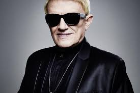 Gaat over alles dat heino zo'n boeiend dorp maakt. German Music Schlager Singer Heino Reverberations