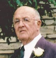 Walter Ringer's Instagram, Twitter & Facebook