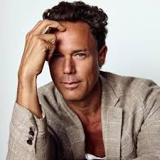 Boyd Willat (@boydwillat) • Instagram photos and videos