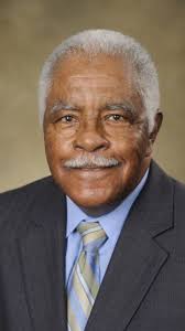 Dr. Archie Wade, trailblazer and first Black faculty member at UA, dies at  85