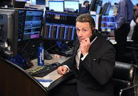 Chris cuomo is a television journalist for cnn. Mwvn Iue8tkklm