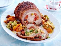 Rollbraten Saftiges Fleisch Leckere Fullung Lecker Putenrollbraten Rollbraten Rezept Rollbraten