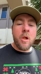 I found the most incredible Vietnamese bánh mì right here in Greater  Seattle at Rise and Shine Bakery! 🥖🇻🇳 The perfect combination of crusty  baguette, flavorful fillings, and fresh veggies makes this