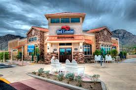 Red Lobster 1460 East Shaw, Fresno CA Receives 5 Stars From Full Time RVer