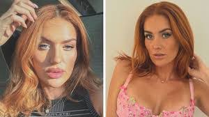 Annie Leak's Instagram, Twitter & Facebook