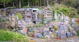 The home team have the breakthrough that they've been threatening! Model Village Of Italian Landmarks Including 6ft Rialto Bridge Found Hidden In Welsh Woodland Daily Mail Online