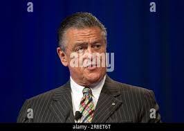 Arthur Nye's Instagram, Twitter & Facebook