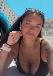 😂🤣 vianeyfrias foryou | Vianey Frias ✨ (@vianeyfrias_)