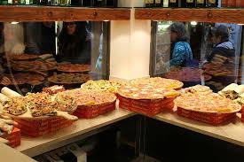 This location has all of our great happy joe's pizzas and menu items but also offering an expanded buffet and entrees in a different atmosphere than other happy joe's. Happy Pizza Venedig Calle Dei Fabbri San Marco 828 San Marco Restaurant Bewertungen Fotos Tripadvisor
