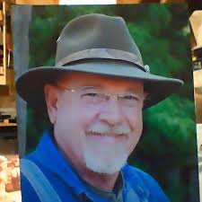 What is the information about this cane and its maker?