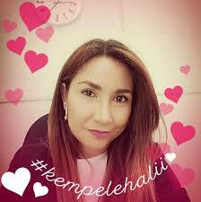 Hello, Crafter! ✨ ¡La mejor laminadora del mercado ya está disponible en  Crazy Crafts by Eli! 💜✨ Laminadora Angie Guerra de 13” ✨💜 Perfecta para  todos tus proyectos de papelería creativa y