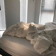 Pinterest Queennslayy Elegant Romance Cute Couple Relationship Goals Prom Kiss Love Tumblr Grunge Hipster Aesthetic Boyfriend Home House Rooms Simple Bed