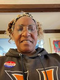 Fannette Elliott For West Des Moines School Board