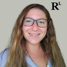 Alida Davis's Instagram, Twitter & Facebook