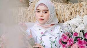 Jelang lamaran dengan lesti kejora, rizky billar putuskan berhenti syuting 4 hari. Jelang Lamaran Lesti Kejora Ungkap Kata Haru Untuk Sang Ibu