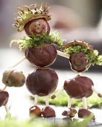 Des Animaux Rigolos Avec Marrons Glands Et Mousse Le Blog D Initiatives