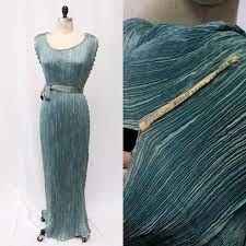Fortuny was the son of a spanish genre painter, mariano fortuny.his father died in 1874, and the boy was reared in paris, where he studied painting with his uncle. Rare 1910s Edwardian Original Mariano Fortuny Silk Micro Pleat Etsy