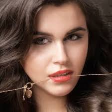 Stream Young Love : Maxine PAce by Muxu