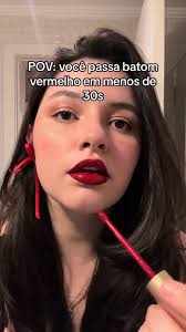 Dicas de Batom Vermelho: Aplicação Rápida em 30s