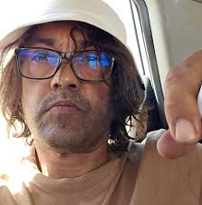 THE MISSION OF A CAT 🐈 Most people think that cats do nothing, are lazy  and do nothing but eat and sleep... It is not so! Do you know what a cat's