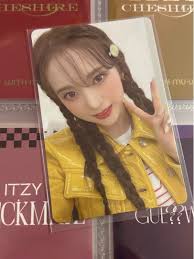 Ateez Yunho Golden Hour Part 2 Vinyl Exclusive Photocard Romantic Version  ATEEZ GOLDEN HOUR [Digipack] [HELLO82