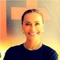 600+ perfis com “Fernanda Fer”