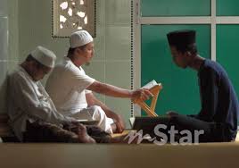 Konsentrasi dan daya ingat pun meningkat dengan belajar ilmu laduni nabi khidir ini. Amallah Baca Surah Al Kahfi Penyelamat Fitnah Dajal Dan Ujian Akhir Zaman Ad Din Mstar