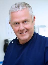 Gold Crown in Glasgow • Check Prices & Reviews