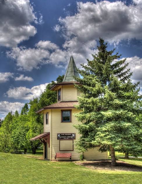 MONKEY HOUSE: HDR OF A MONKEY HOUSE...