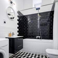 Profitez de l'intemporel classique carrelage metro en sa déclinaison noir et blanc et ajoutez une touche d'urbanisme à votre cuisine et salle de bain. Deco Carrelage Metro 5 Inspirations Pour Habiller Vos Murs