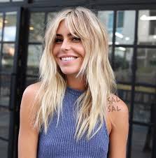 pin von brittany smith auf hair bangs haarschnitt blonde haare mit pony haare