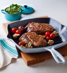 From Seasoning To Cooking Here S How To Use A Cast Iron Pan And Love It Le Creuset Recipes Cast Iron Recipes Food