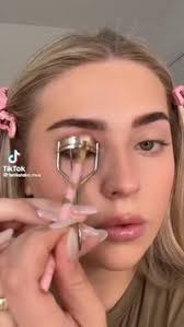 Scarlet Marquez (scarletam_1994)