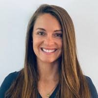 Lauren Comer's Instagram, Twitter & Facebook