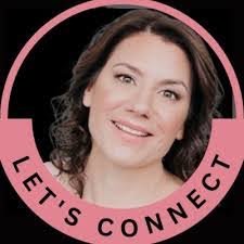 Michelle Gau's Instagram, Twitter & Facebook