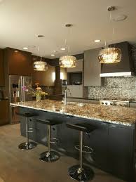 Choisir Quelle Couleur Pour Une Cuisine Cuisine Contemporaine Decoration Salon Cuisine Maisons Contemporaines