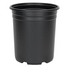 Pots, trays & containers growers supply has a large selection of flats, inserts, hanging baskets, sturdy injection molded pots, and more for all of your gardening and growing needs. Planters Pride 5 Gal Black Nursery Pot Lowe S Canada