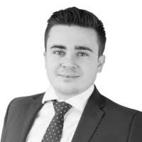 9 "Simon Lesperance" profiles