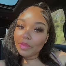 Savannah Roman's Instagram, Twitter & Facebook