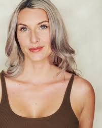 Chelsea Newell's Instagram, Twitter & Facebook